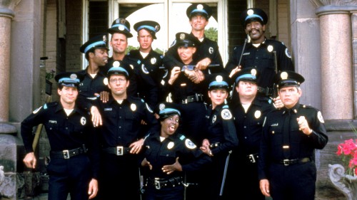 Policajná akadémia (1984) online